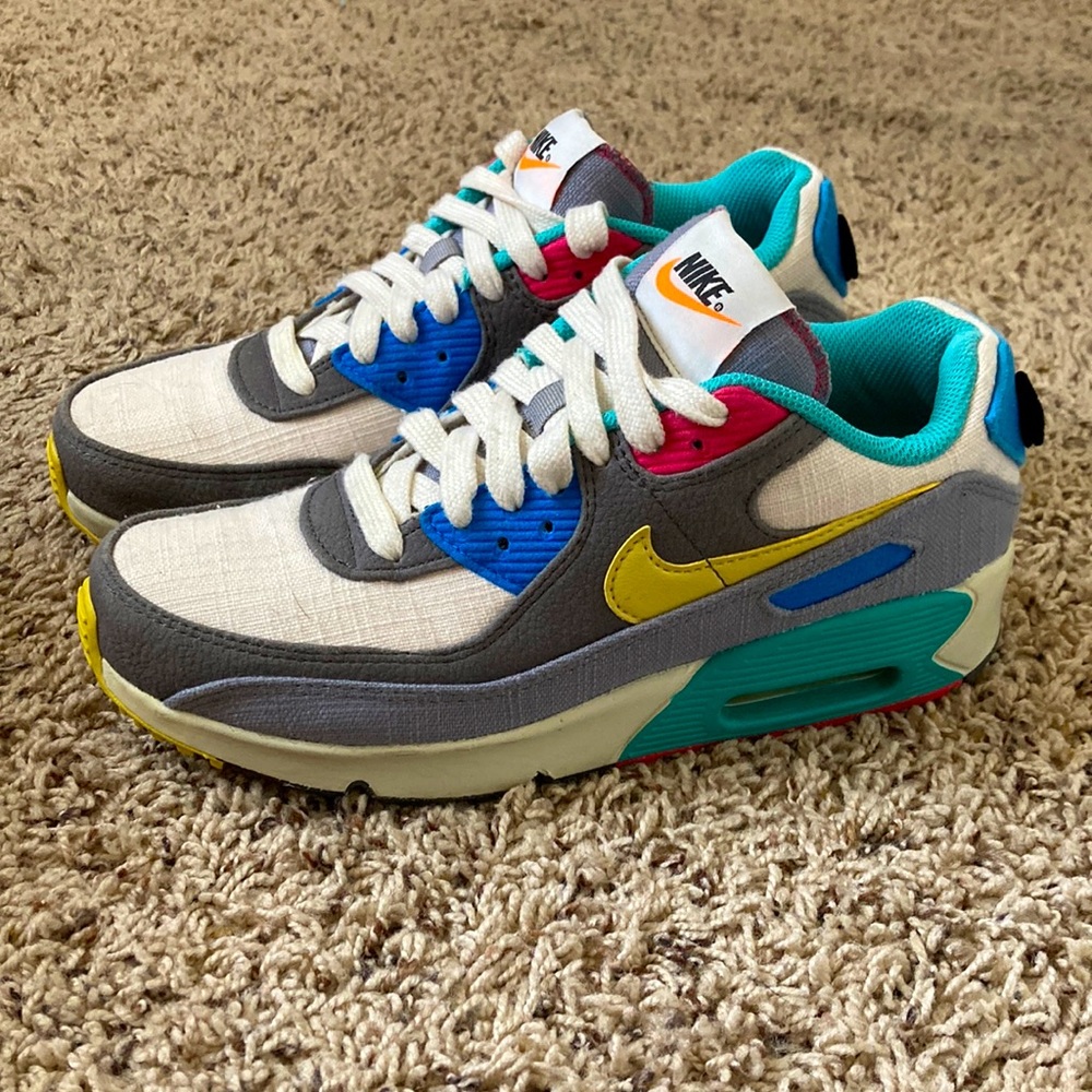 NIKE AIR MAX 90 sprung shoes